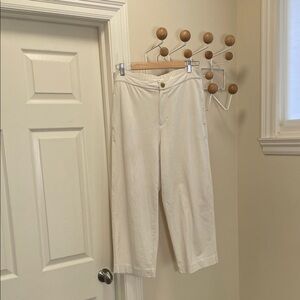 Vince - Classic Ankle Straight Legged Pants - Neutral Cream - M